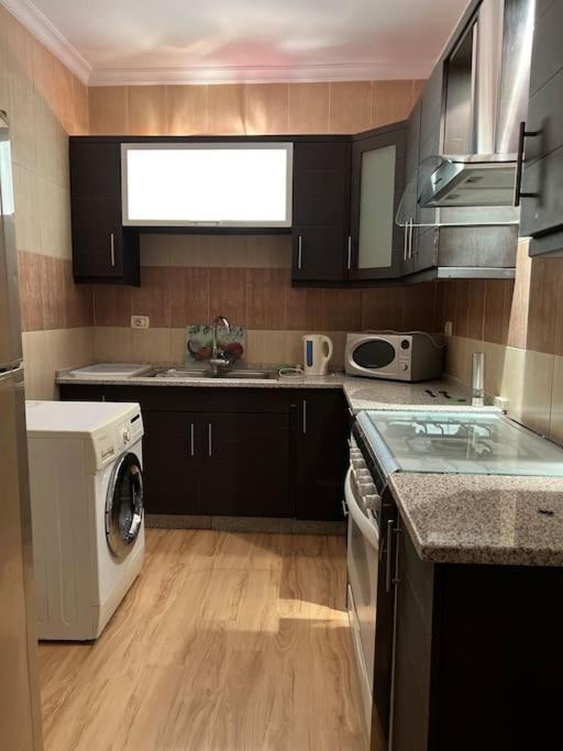 Ronza Elegant Apartment Amman Ngoại thất bức ảnh