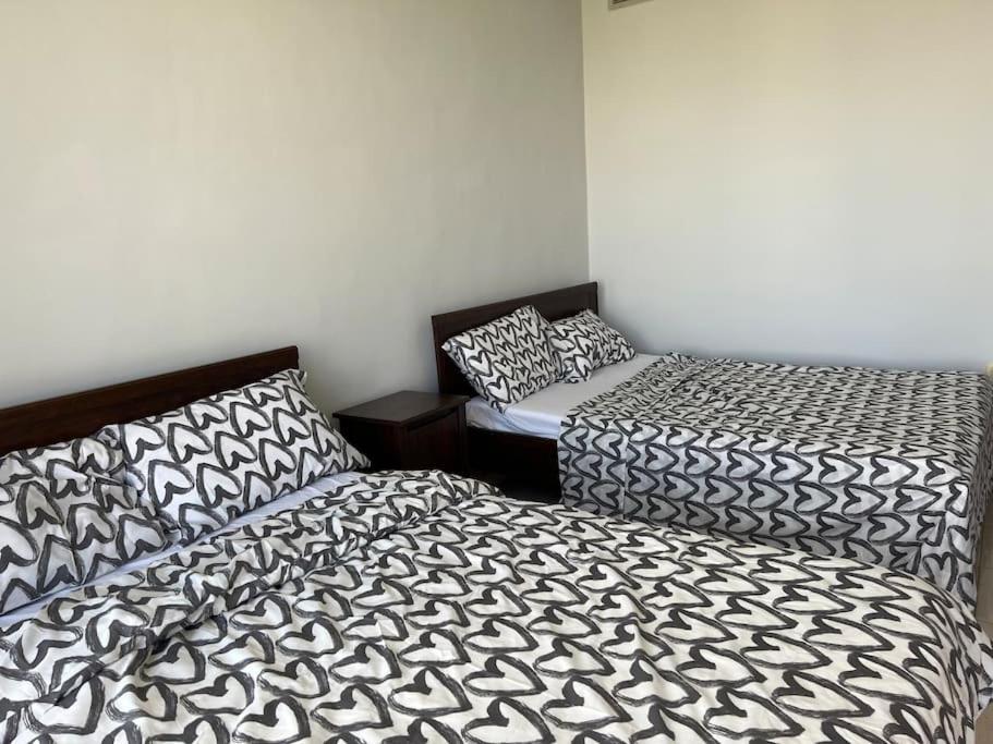 Ronza Elegant Apartment Amman Ngoại thất bức ảnh