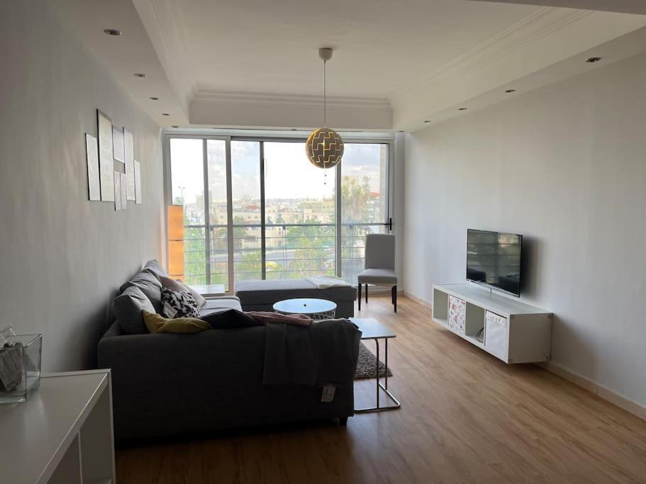 Ronza Elegant Apartment Amman Ngoại thất bức ảnh
